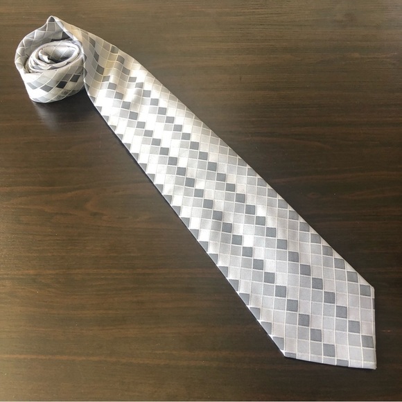 Hermoso Silk Tie 61 inches - Picture 1 of 4